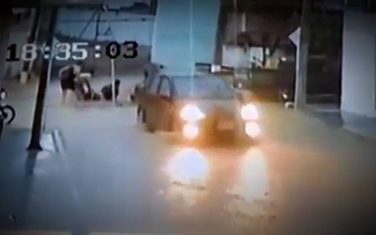 Video | Buscan a biólogo que desapareció en una alcantarilla en Chiapas