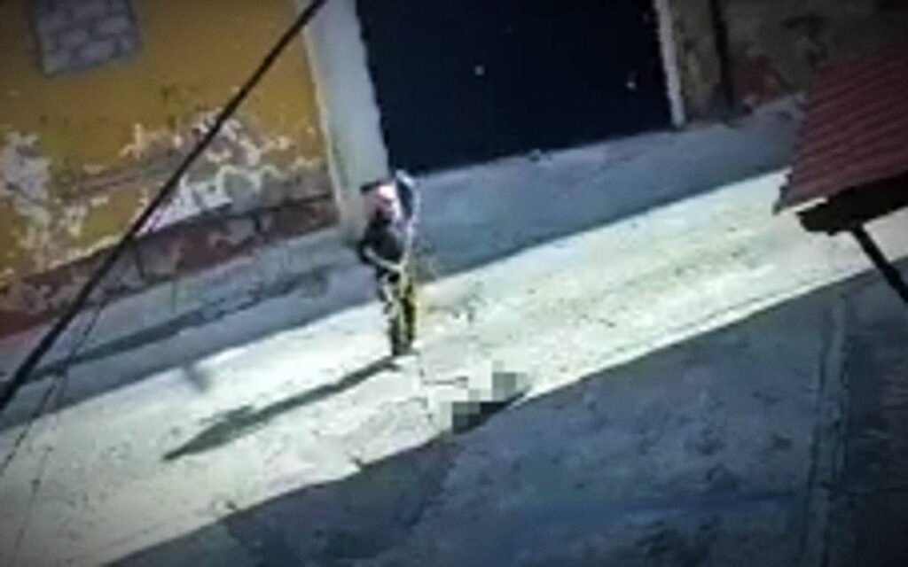 Video | Piden ayuda para identificar al hombre que arrastró a un perrito en Pachuca