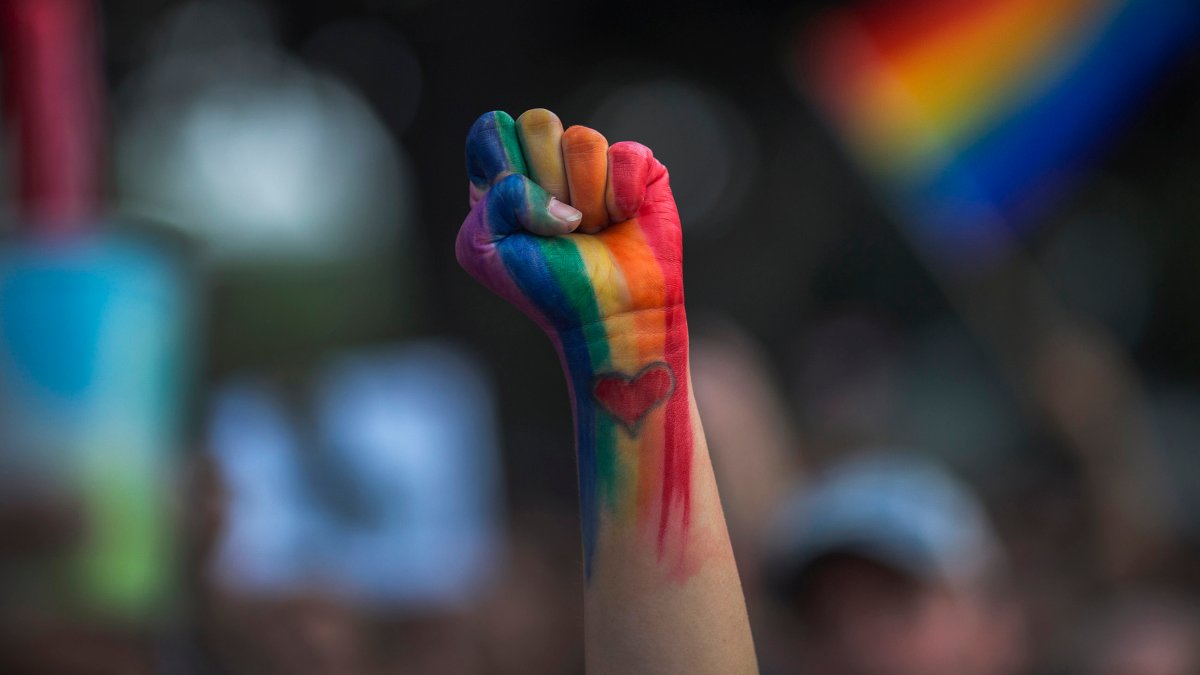 declaran “estado de emergencia” para comunidad LGBTQ+