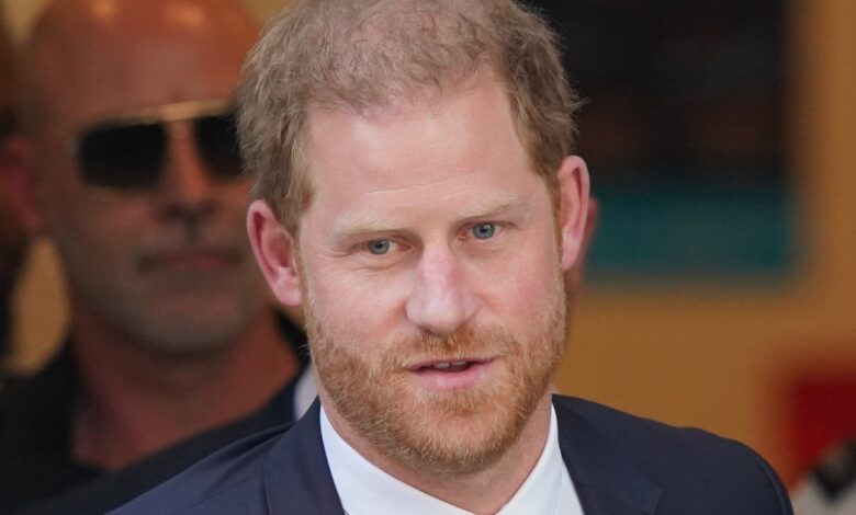 demanda se enfoca en la visa del príncipe Harry