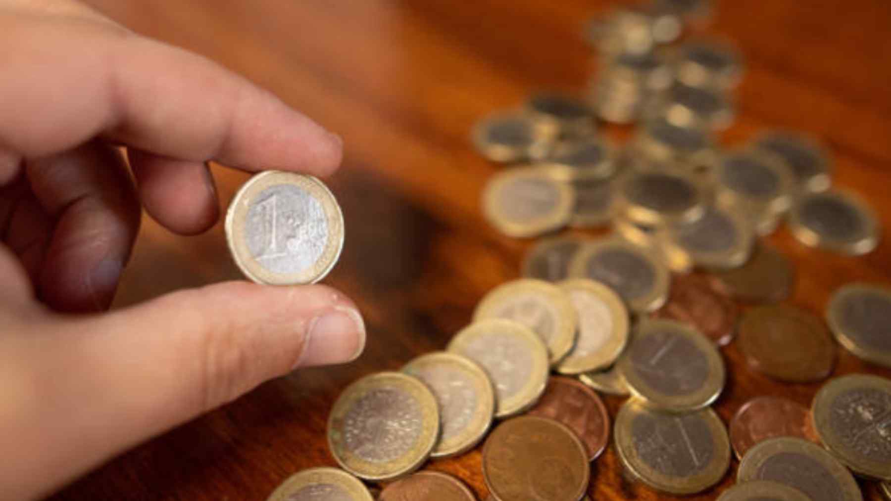 las monedas de un euro que retirarán a partir de julio