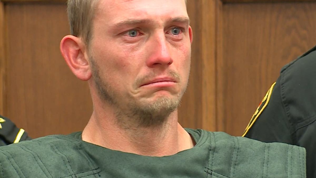 lo acusan de asesinar a tiros a sus tres hijos