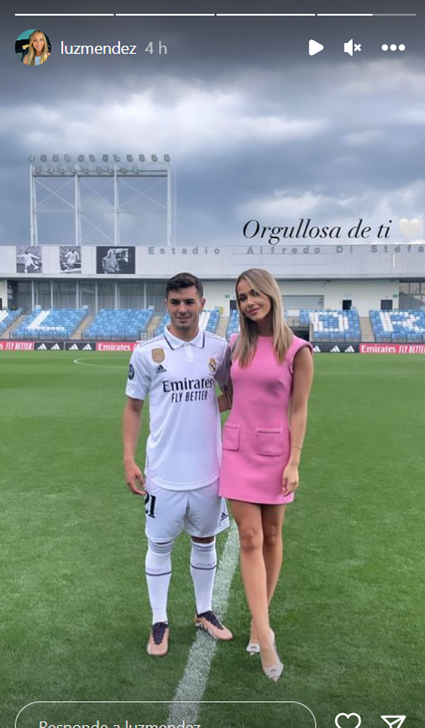 Brahim Díaz y su novia, Luz Méndez / Stories de Instagram