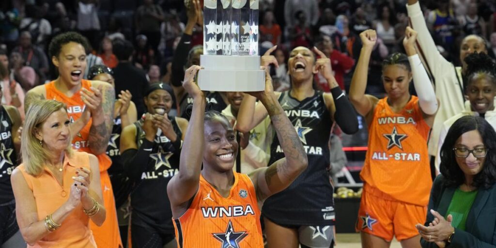 143-126: Loyd brilla en el All Star con récord de anotación