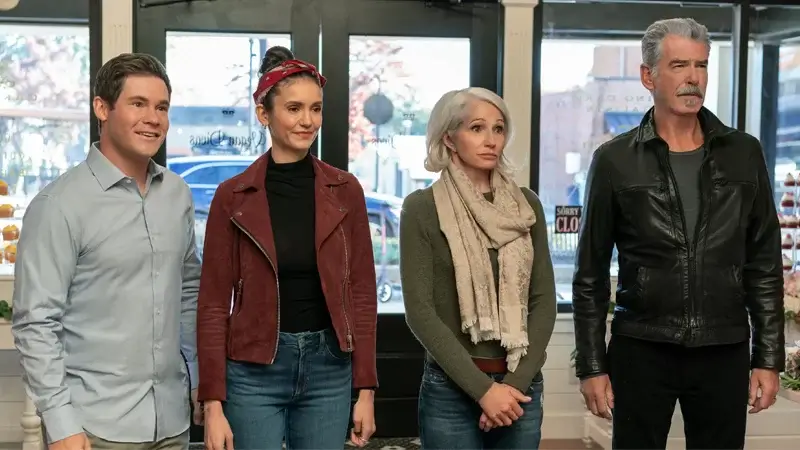 el elenco de netflix fuera de las leyes