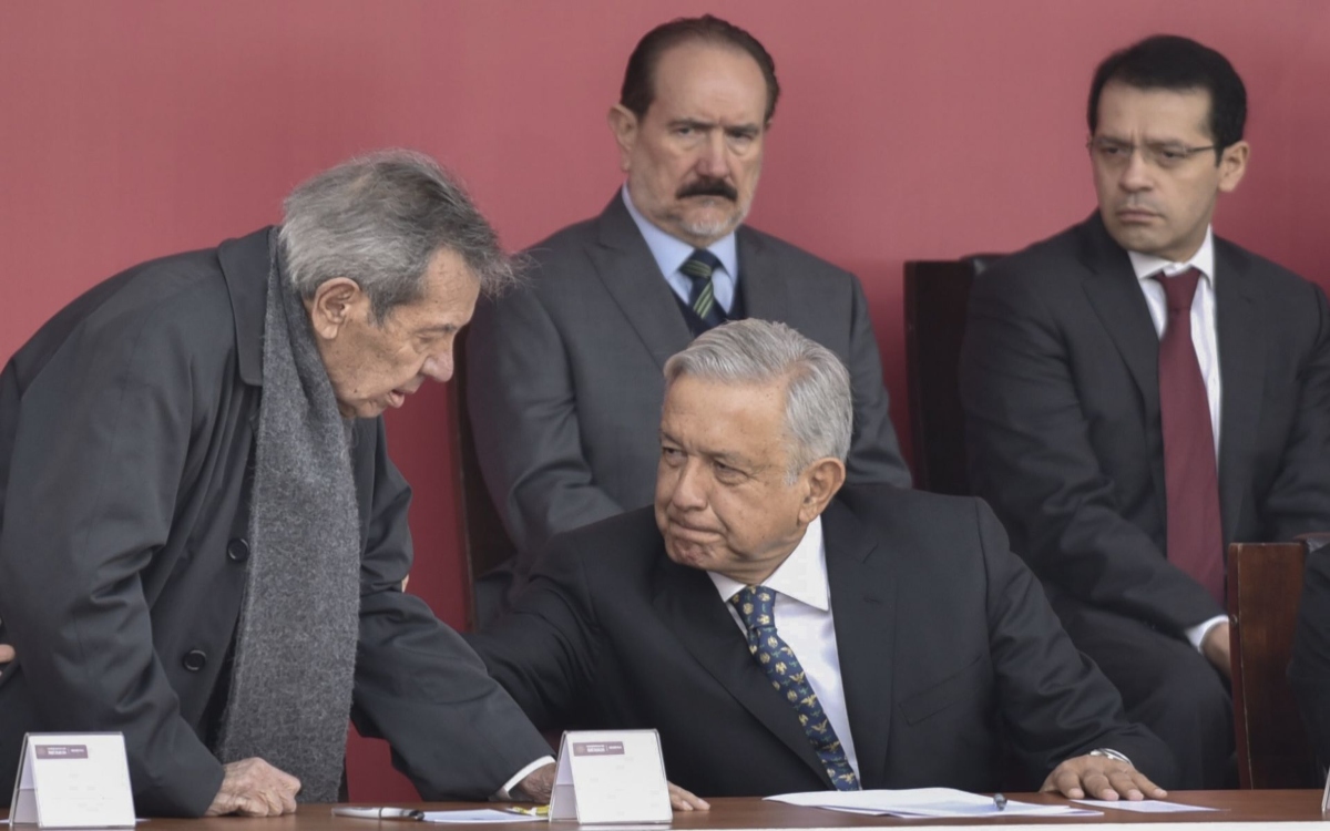 AMLO lamenta la muerte de Porfirio Muñoz Ledo