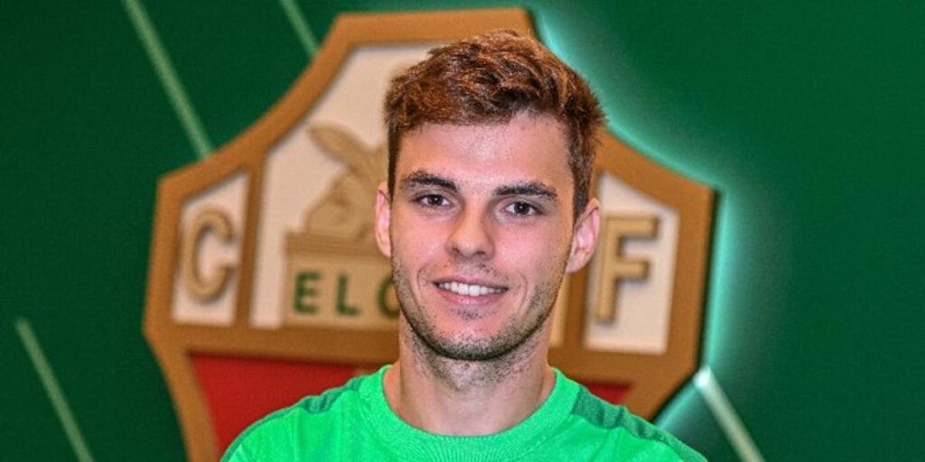 Aleix Febas, primer fichaje del Elche