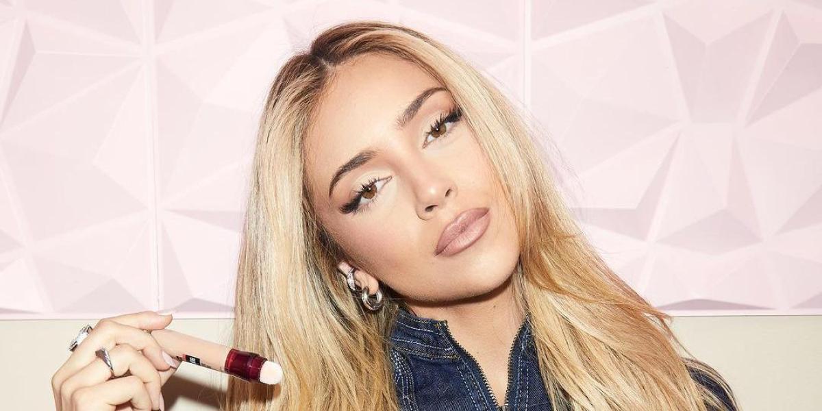 Ana Mena vive un romance veraniego con este famoso rostro de Telecinco