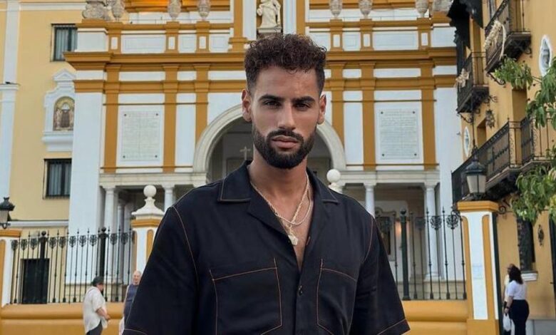 Asraf Beno, obligado a aclarar su sexualidad