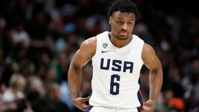Bronny James, hijo de LeBron, estable tras sufrir un paro cardíaco mientras entrenaba