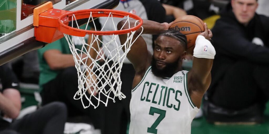 Brown explica en qué invertirá sus 304 millones: "Traer Black Wall Street a Boston"