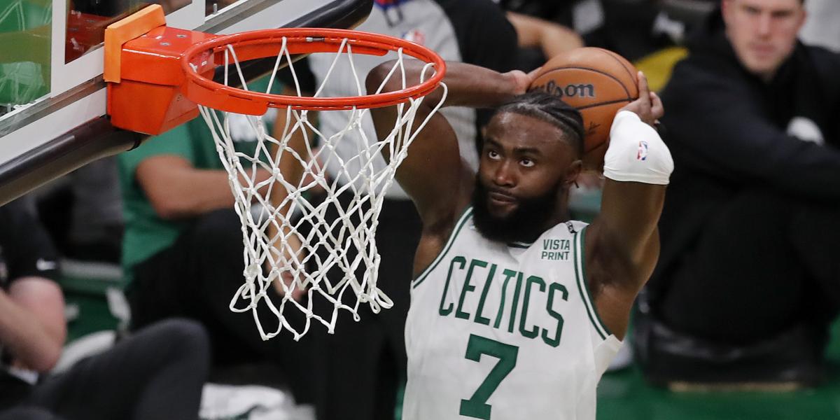 Brown explica en qué invertirá sus 304 millones: "Traer Black Wall Street a Boston"