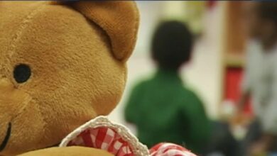 Cinco Testigos de Jehová enfrentan cargos por abuso sexual infantil incluso de familiares suyos