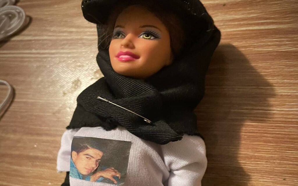 Crean Barbie Buscadora de personas desaparecidas y piden que Mattel done fondos