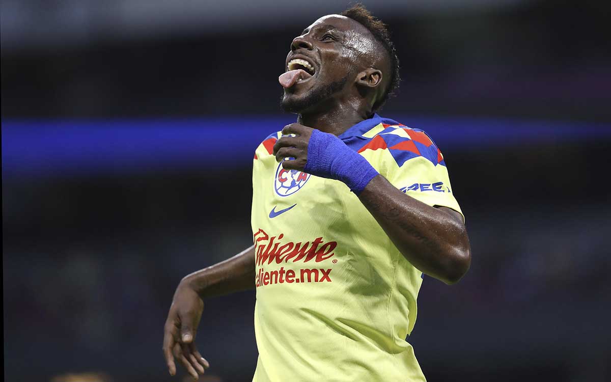 Debut de Quiñones con uno de los tres goles del América al Puebla