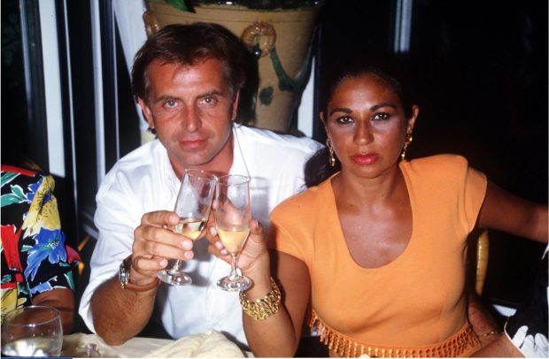 Lolita Flores posando con Guillermo Furiase / GTRES