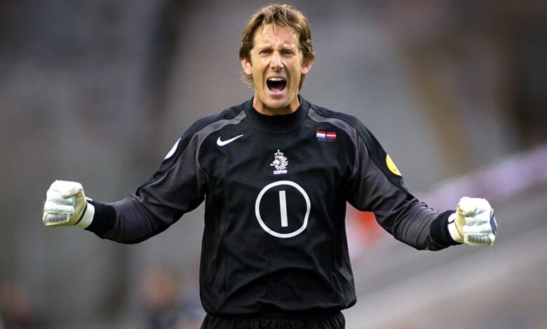 Edwin van der Sar, en cuidados intensivos tras sufrir una hemorragia cerebral