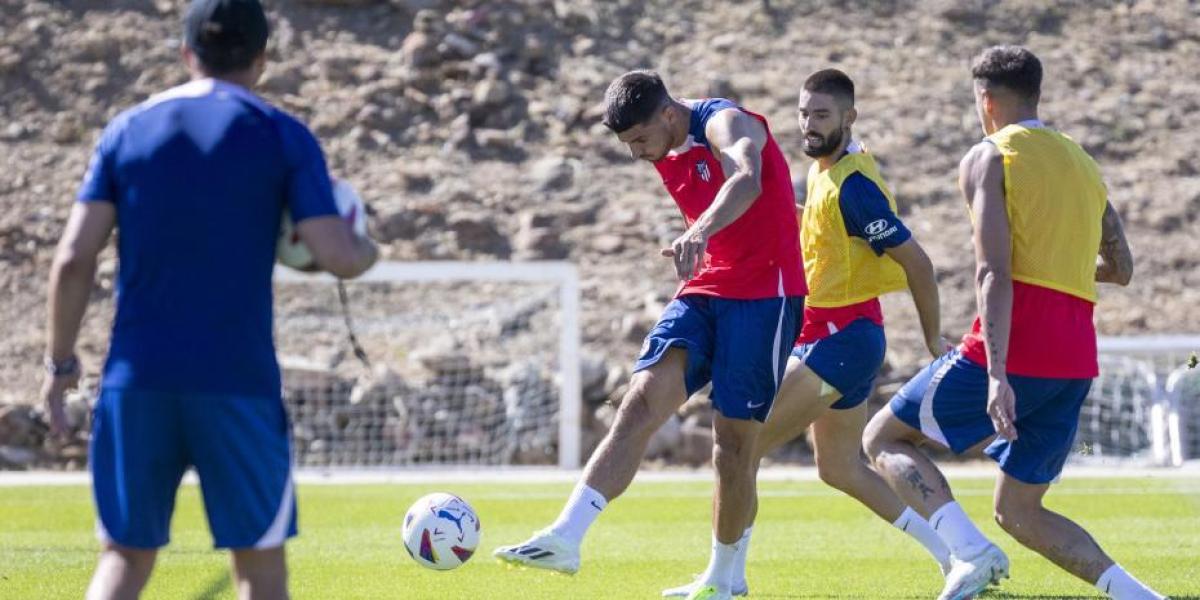 El Atlético se ejercita sin Joao Félix en un entreno en el que se salen Morata y Correa