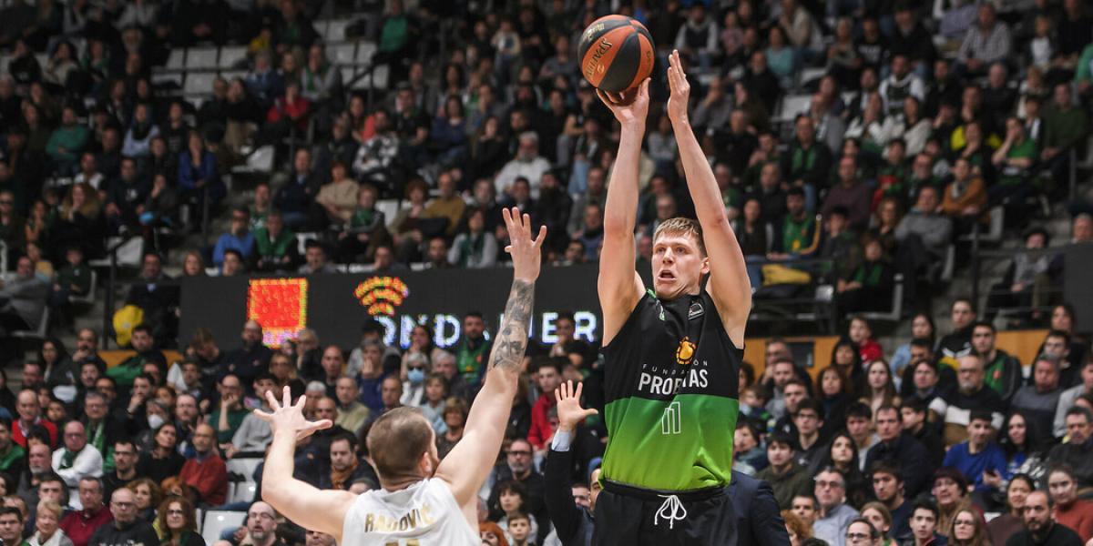 El ala-pívot Henry Ellenson no sigue en el Joventut y se va a Japón
