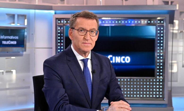 El garrafal error de Feijóo con Pedro Piqueras que 'incendia' las redes