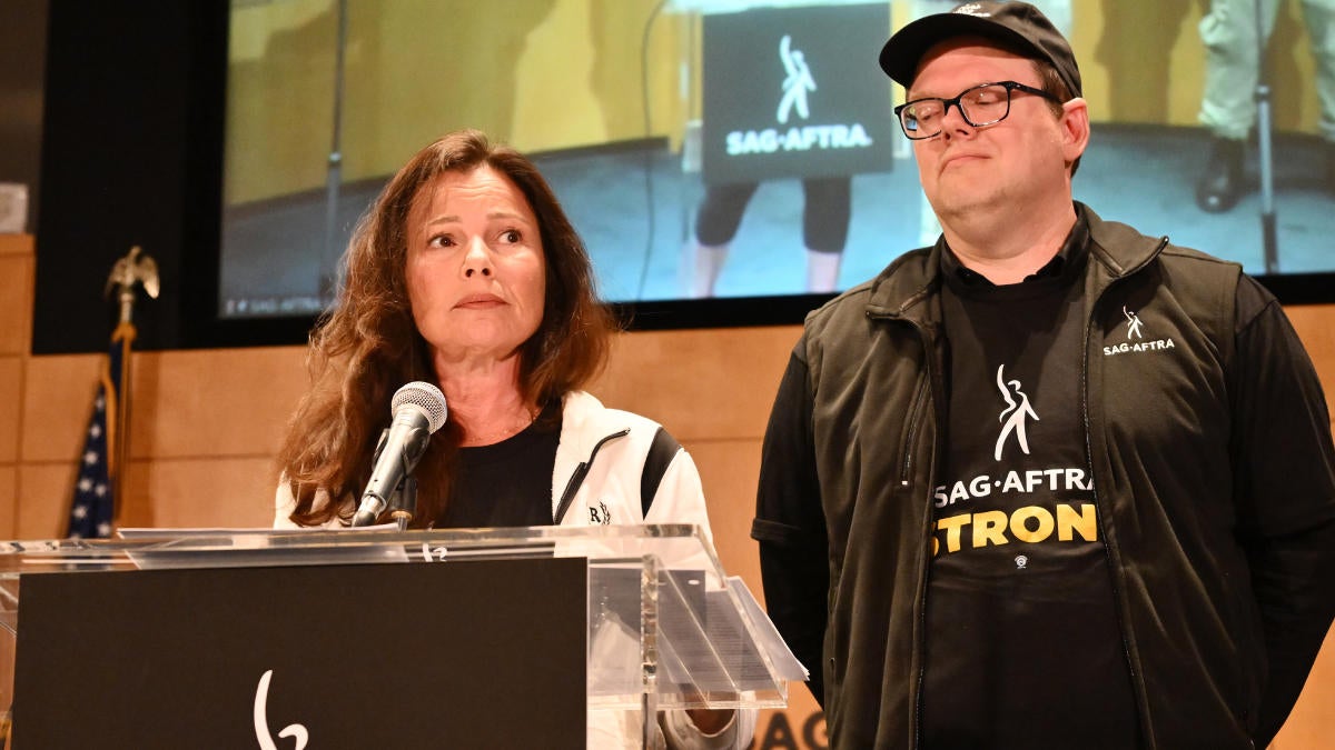 fran-drescher-sag-aftra-strike-getty-images.jpg