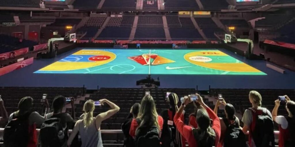 En esta espectacular cancha LED jugará España los cuartos de final