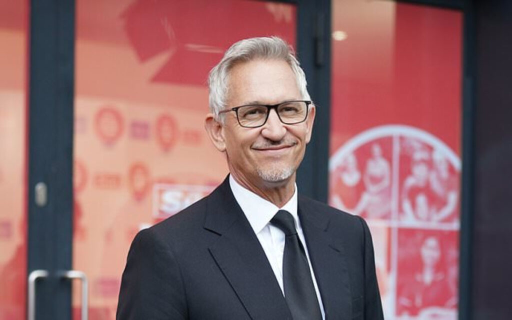 Es Gary Lineker el presentador mejor pagado de la BBC por sexto año consecutivo | Tuit