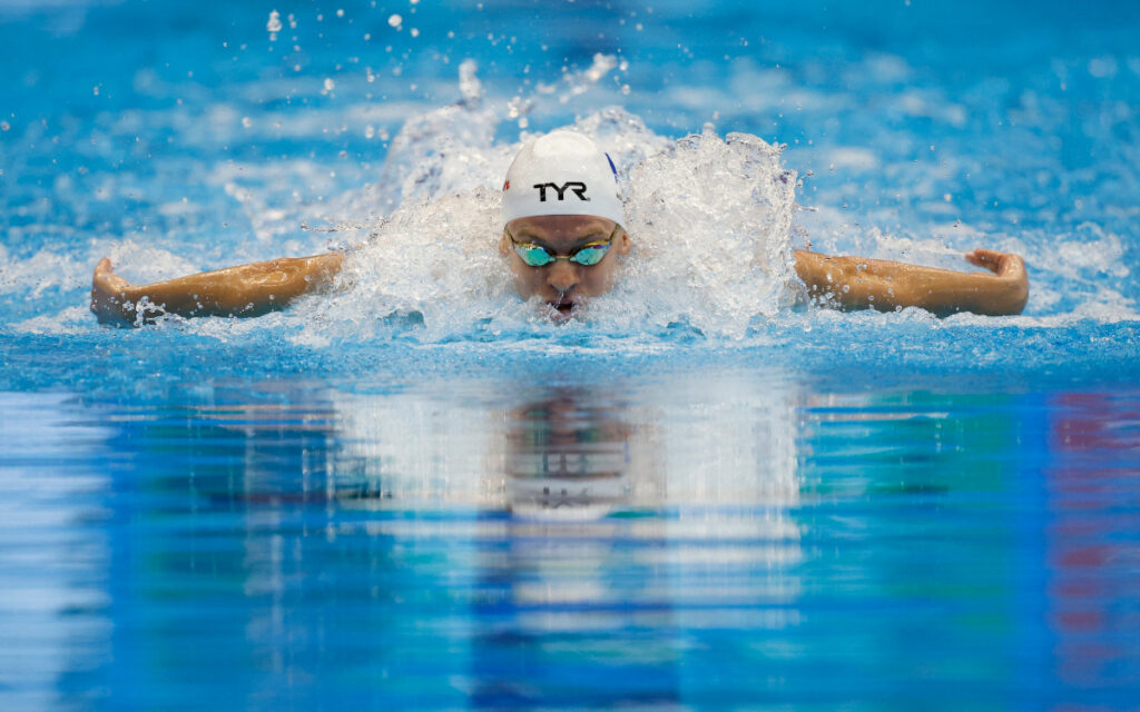 Fukuoka 2023: Leon Marchand vuela en los 200 metros mariposa | Video