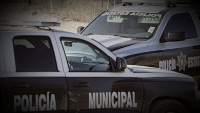 Grupo armado secuestra a tres policías en Sonora