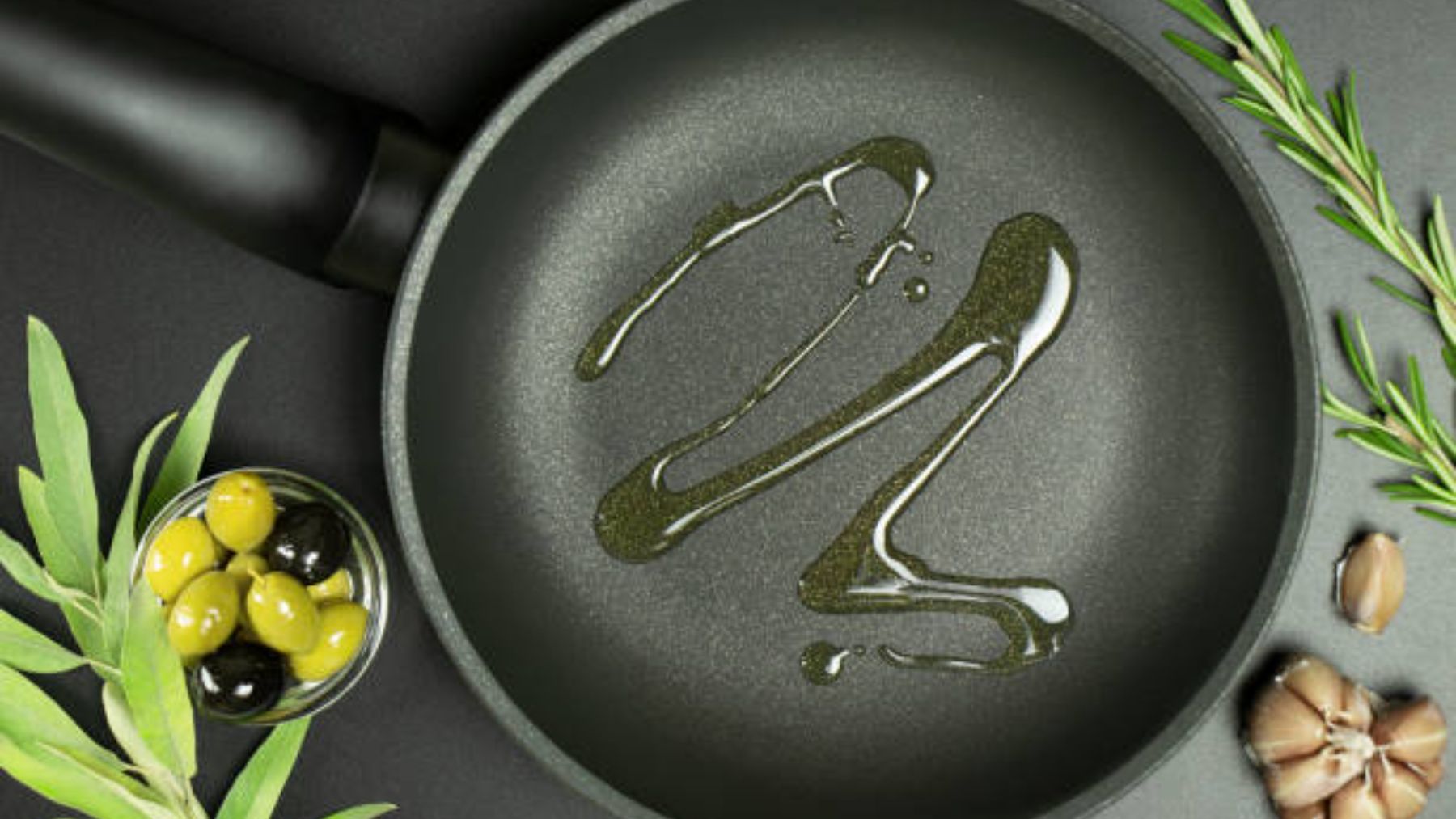 Hay un truco infalible para que tus sartenes parezcan nuevas y sólo tardarás un minuto en hacerlo