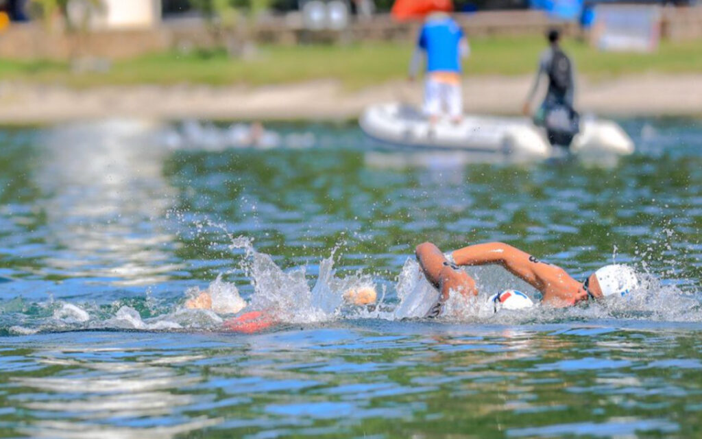 JCC San Salvador 2023: Paulo Strehlke nada para el oro en los 5 kms de aguas abiertas | Tuit