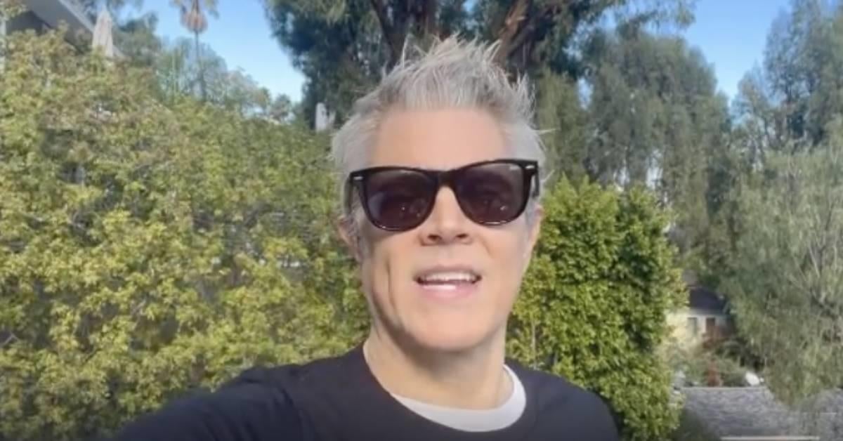 Johnny Knoxville dice que las canas hacen que la gente lo compare con Jamie Lee Curtis