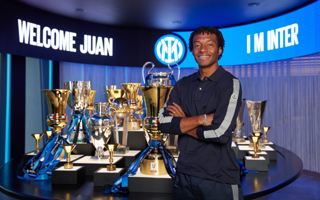 Juan Cuadrado firma con el Inter de Milan