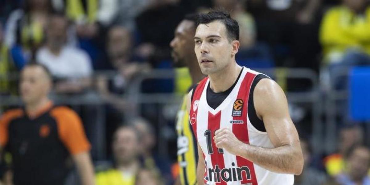 Kostas Sloukas, a tiro: el Olympiacos anuncia su marcha