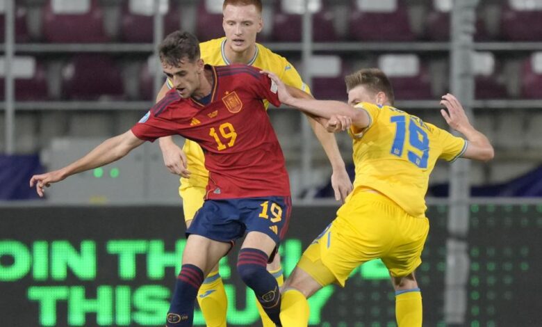 La Rojita se mide a Ucrania con un billete para la final en juego
