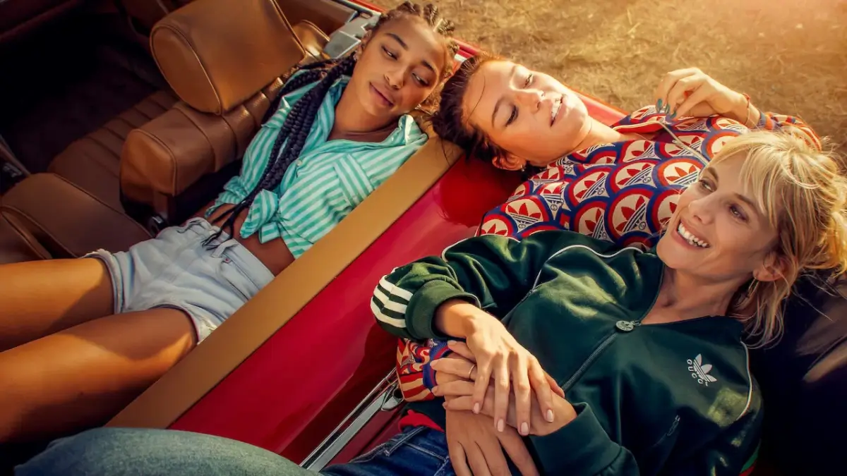 La comedia criminal francesa de Mélanie Laurent ‘Wingwomen’ llegará a Netflix en noviembre de 2023