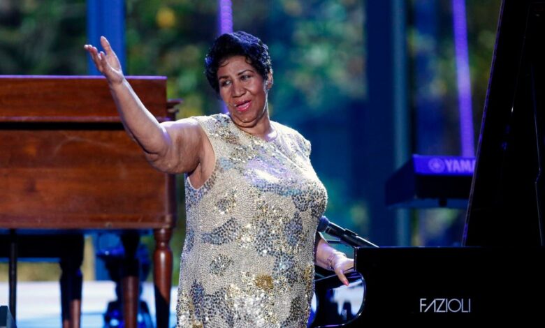 La justicia toma como válido documento escrito a mano por Aretha Franklin como su testamento