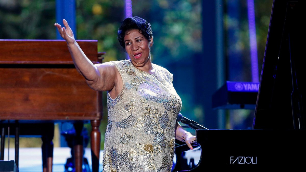 La justicia toma como válido documento escrito a mano por Aretha Franklin como su testamento