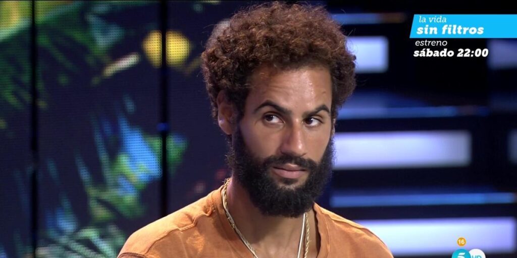 La última puñalada de Adara a Asraf en 'Supervivientes 2023': su cara lo dice todo