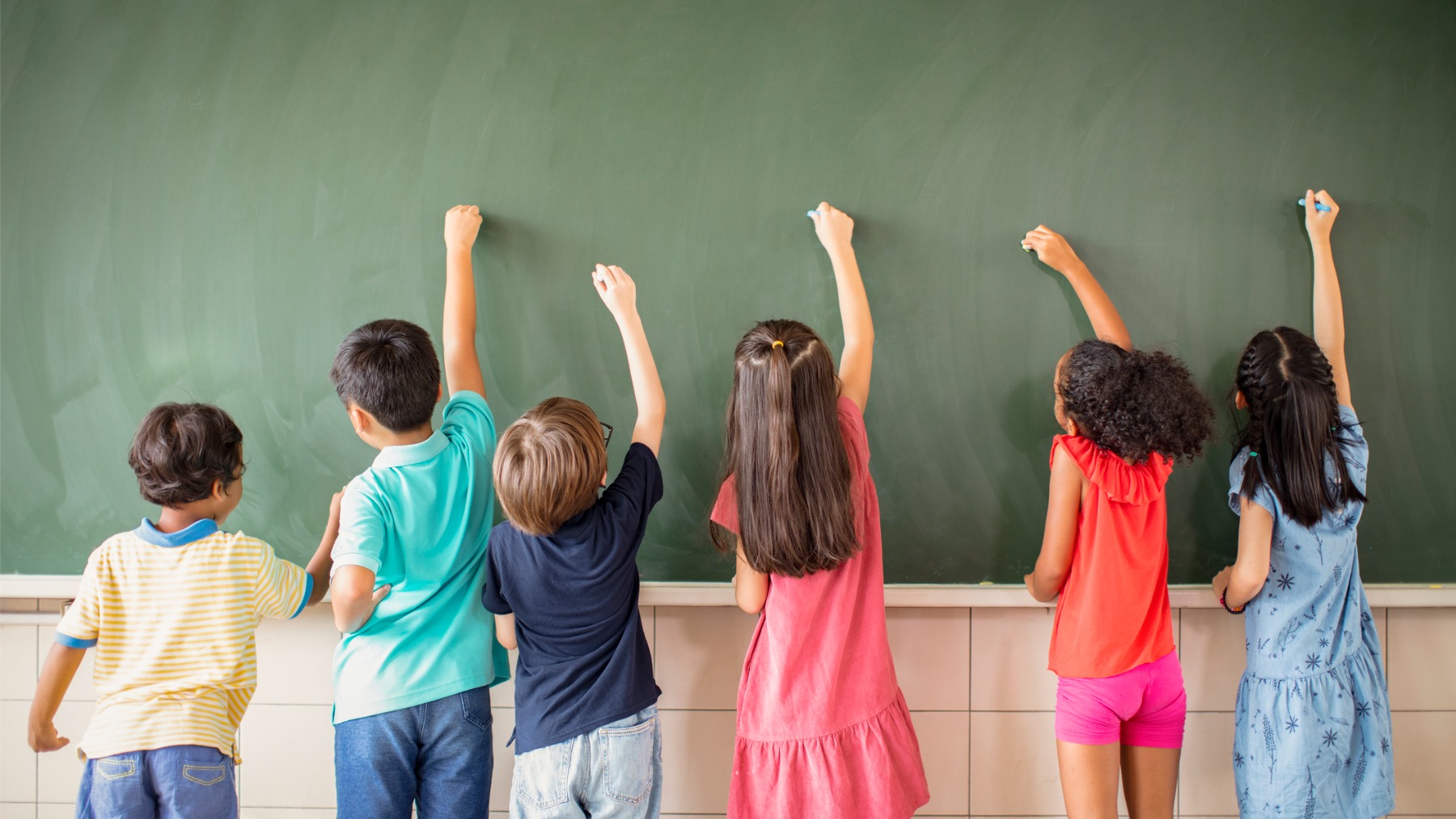 Los horarios de los colegios cambian en España y va a afectar a muchos padres: no pinta bien