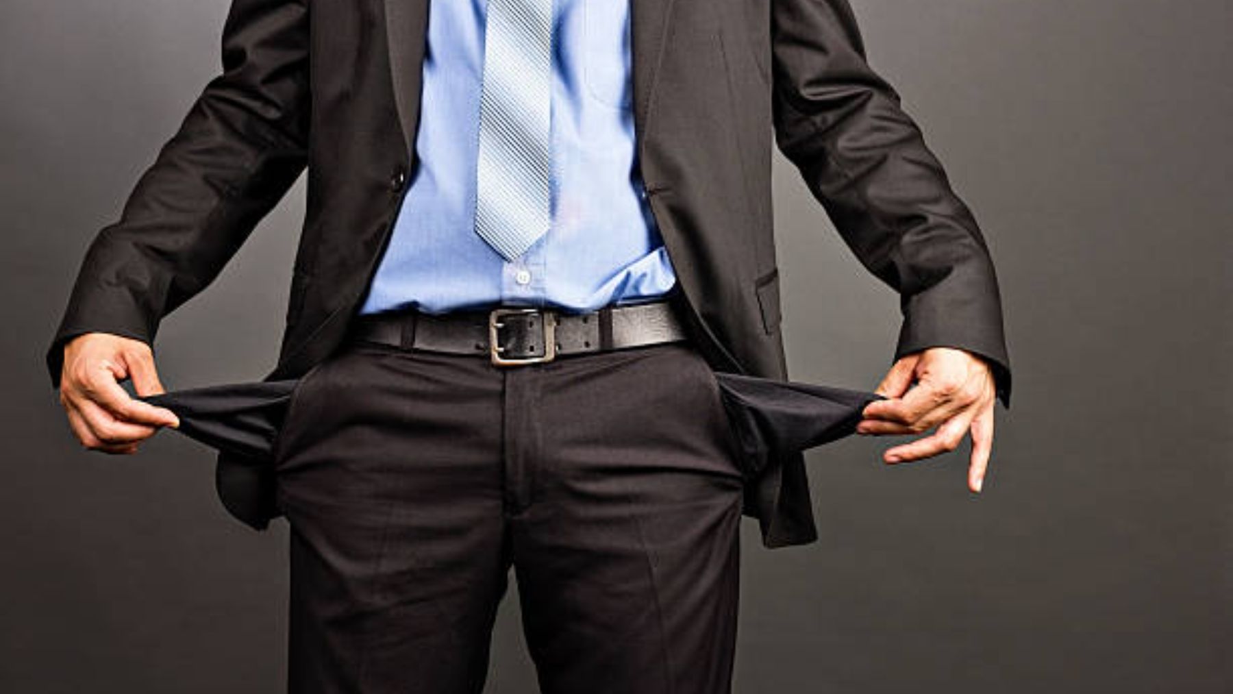 Los signos del zodiaco que llevan la maldición del derrochador. No son capaces de gestionar su dinero