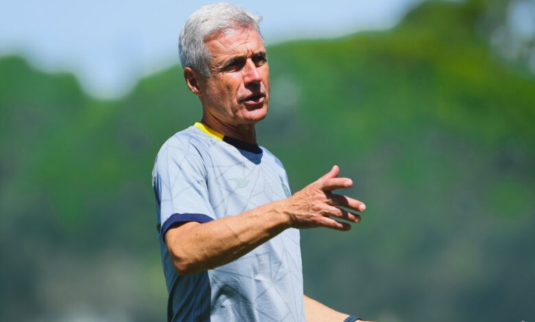 Luis Castro, nuevo técnico del Al Nassr de Cristiano Ronaldo