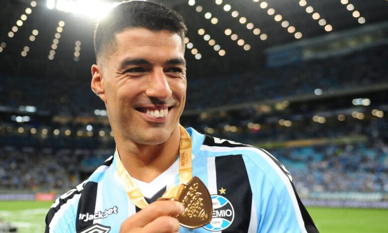 Luis Suárez anuncia su salida del Gremio en diciembre y deja en duda su llegada al Inter Miami