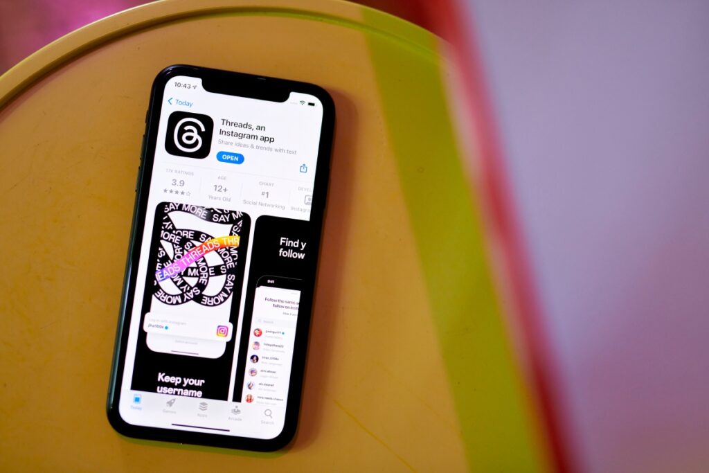 Mark Zuckerberg promociona que Threads está viendo que 'decenas de millones' de personas regresan a la aplicación diariamente