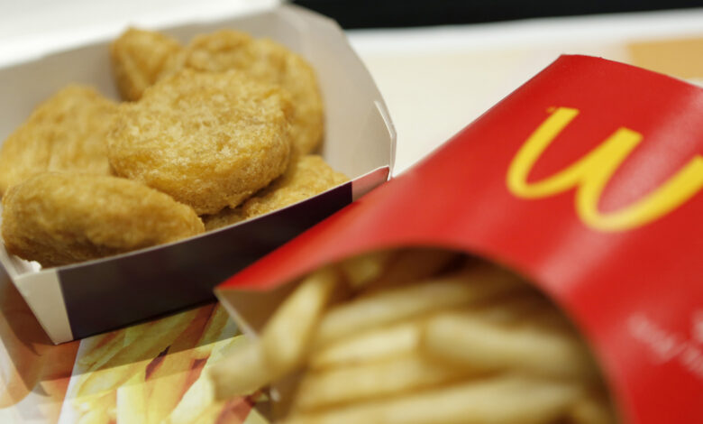McDonald’s deberá pagar a familia niña que se quemó con un nugget en Florida