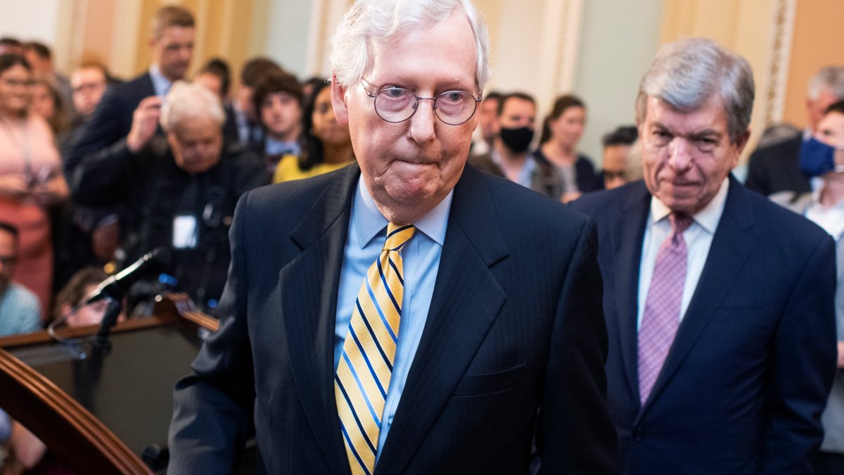 Mitch McConnell planea cumplir su mandato completo