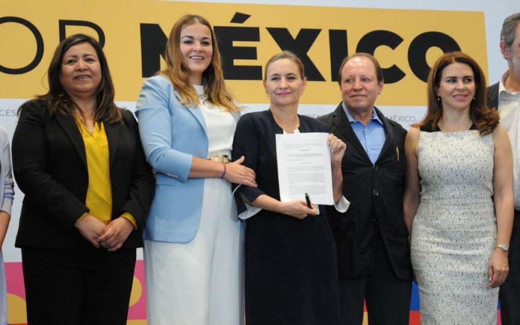 Oposición define ruta para candidatos presidencial; denuncia espionaje de AMLO