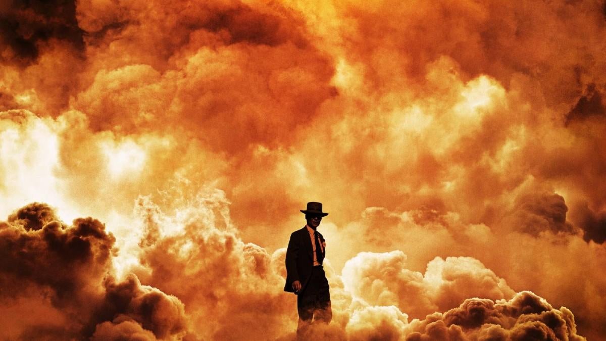 Oppenheimer: Christopher Nolan reacciona ante los fanáticos que piensan que detonará una bomba real en el set