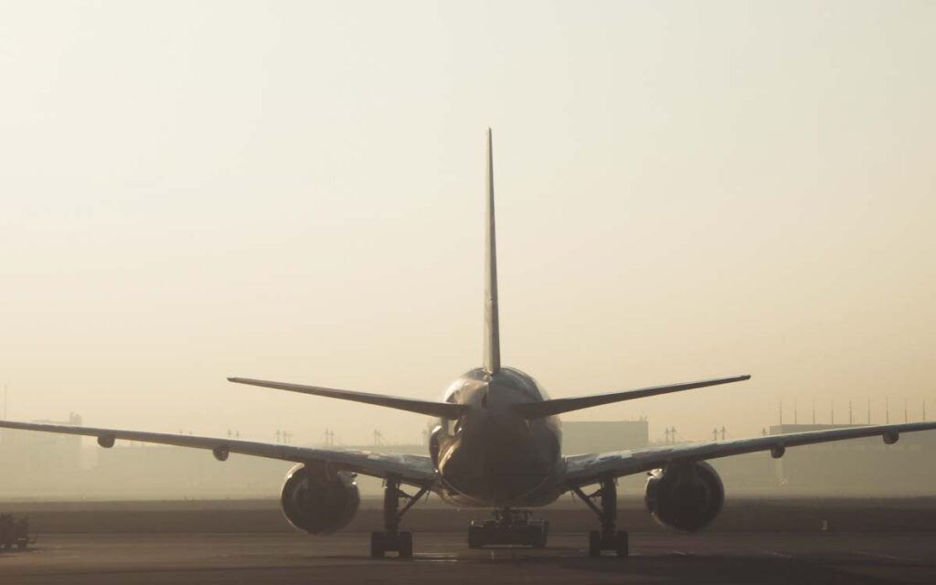 Policía española detiene a reclutador de Estado Islámico tras llegar en un vuelo de México