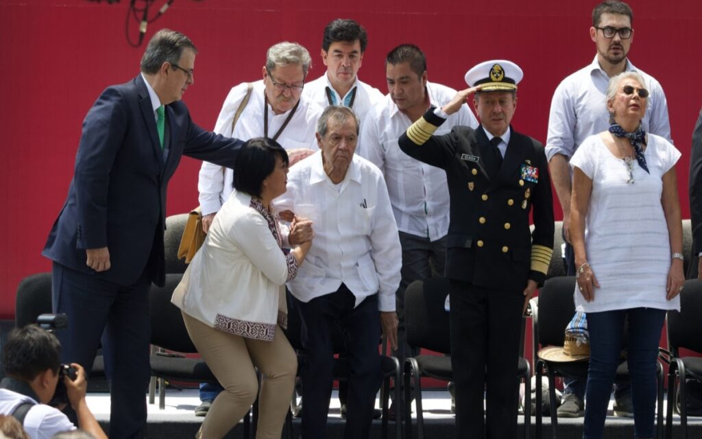 Porfirio Muñoz Ledo: 'Chinguen a su madre, qué manera de legislar' | Video